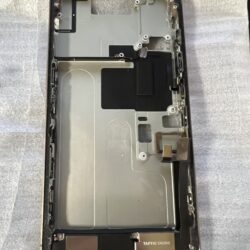  Iphone 16 Pro Chassis originale scocca centrale qualita A Oro